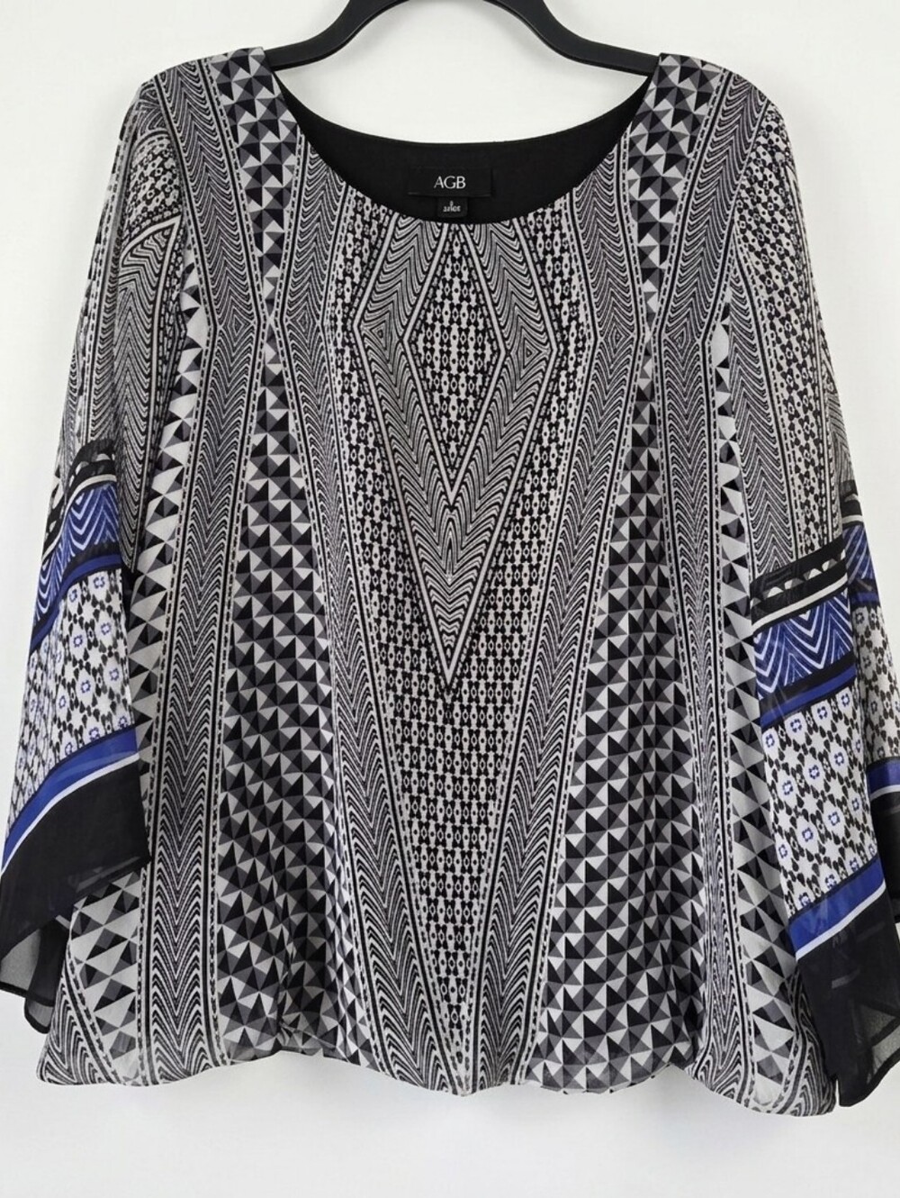 AGB Black & Blue Geometric Print Blouse Size L